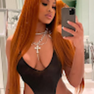 Meet your Posher, Tiffany